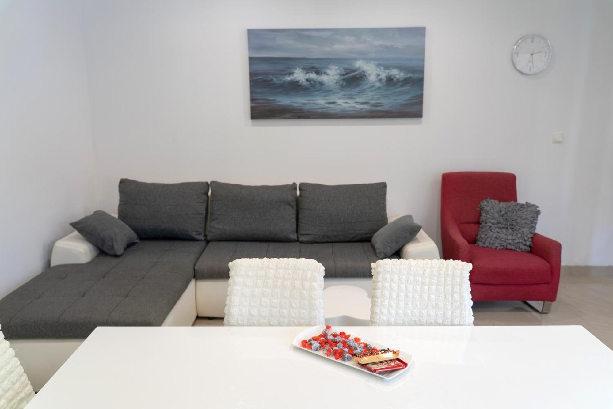 Apartments Srdanovic Omis Exterior photo
