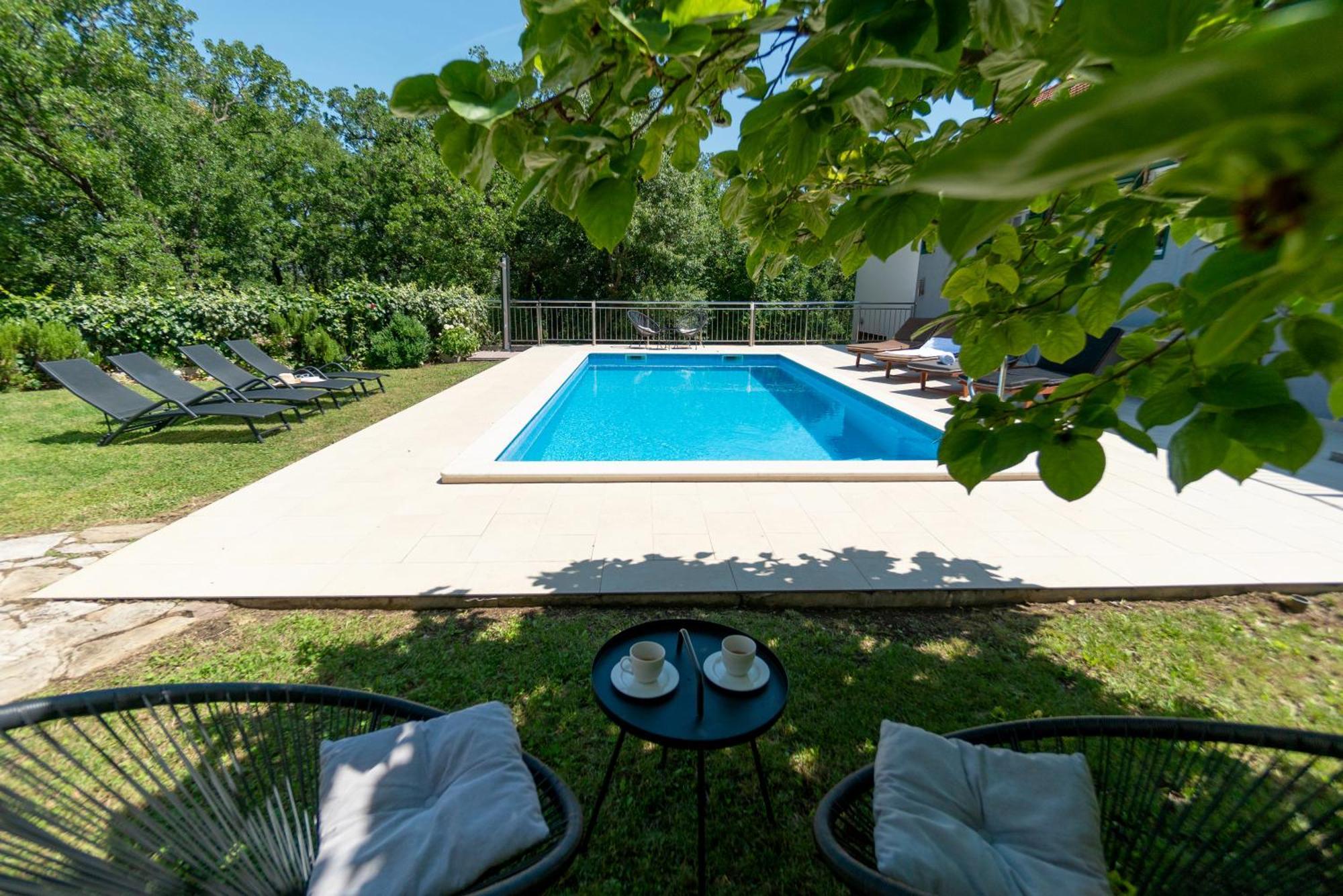 Apartments Srdanovic Omis Exterior photo