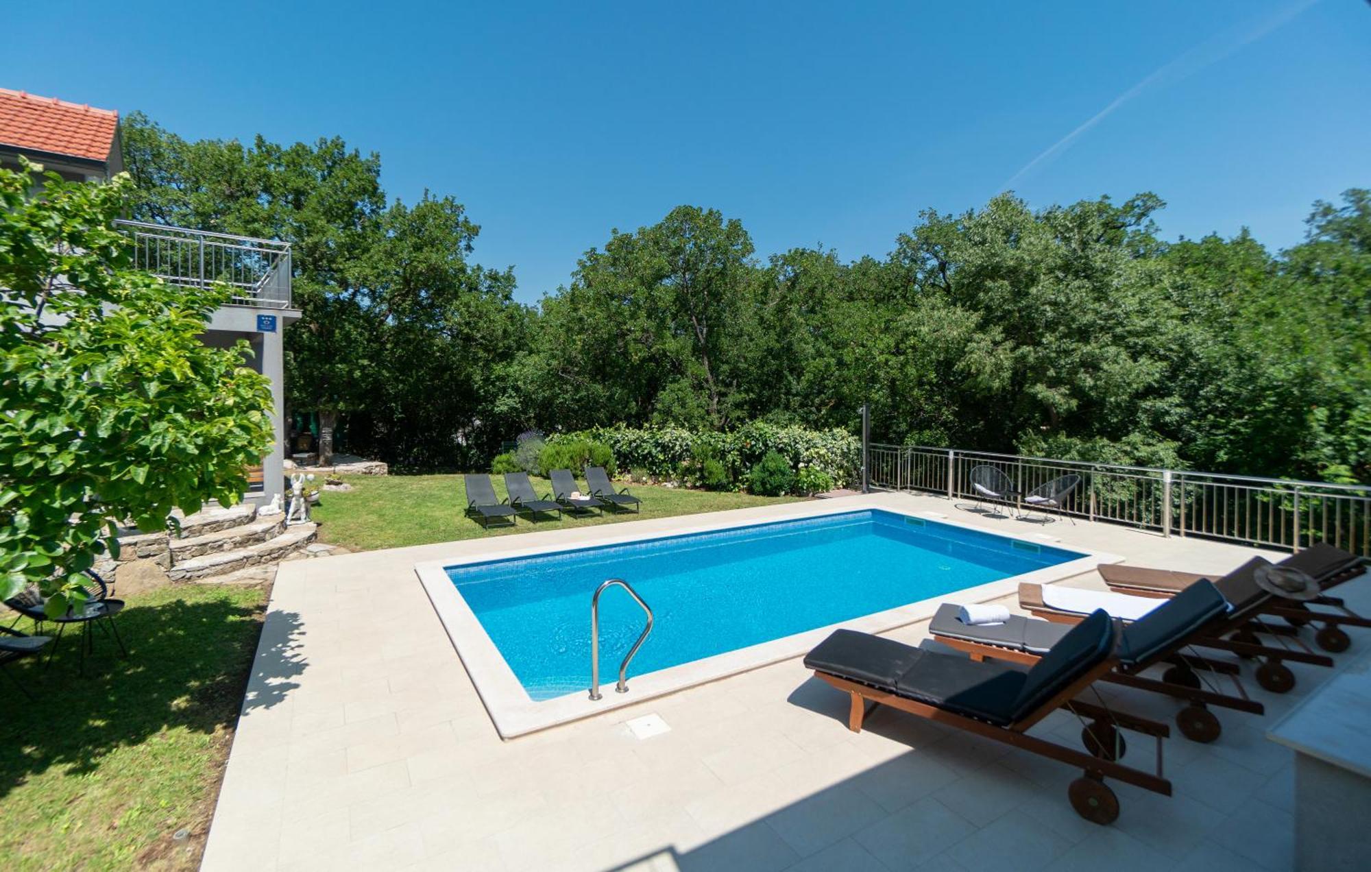 Apartments Srdanovic Omis Exterior photo